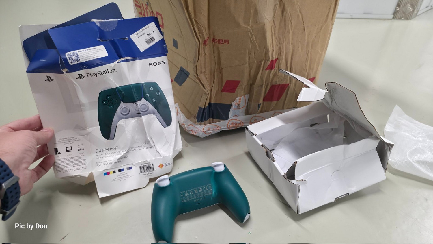 PS5最稀有手把之一在郵寄過程中被毀！價值1300美元