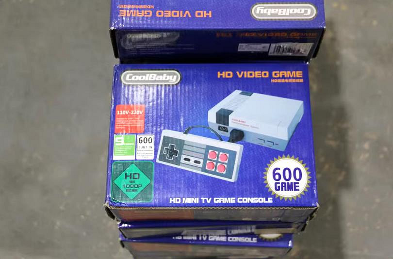 男子因涉嫌售賣盜版任天堂遊戲機被捕!商品現已下架 男子因涉嫌售賣盜版任天堂遊戲機被捕!商品現已下架