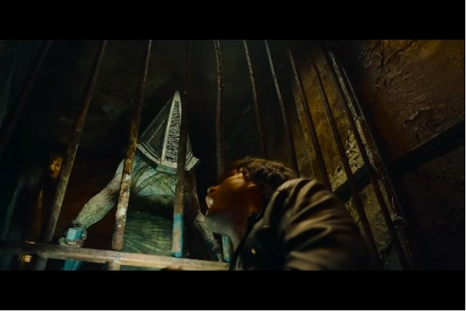 《重返沉默之丘》宣傳圖引發爭議:粉絲擔憂影片創作方向