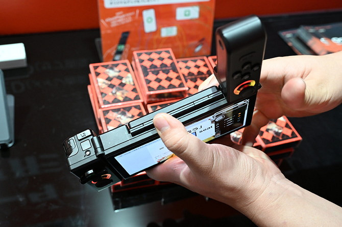 TGS2025展出:”變態“安卓掌機ONEXSUGAR SUGAR1 TGS2025展出:”變態“安卓掌機ONEXSUGAR SUGAR1