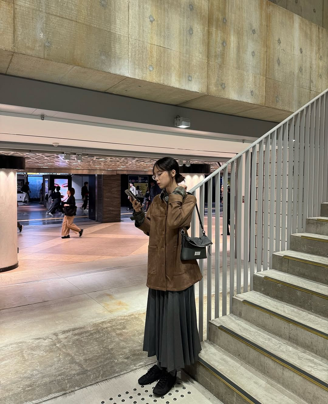 《沉默之丘f》女主臉模曬生活照:打扮美美的吃海底撈! 《沉默之丘f》女主臉模曬生活照:打扮美美的吃海底撈!