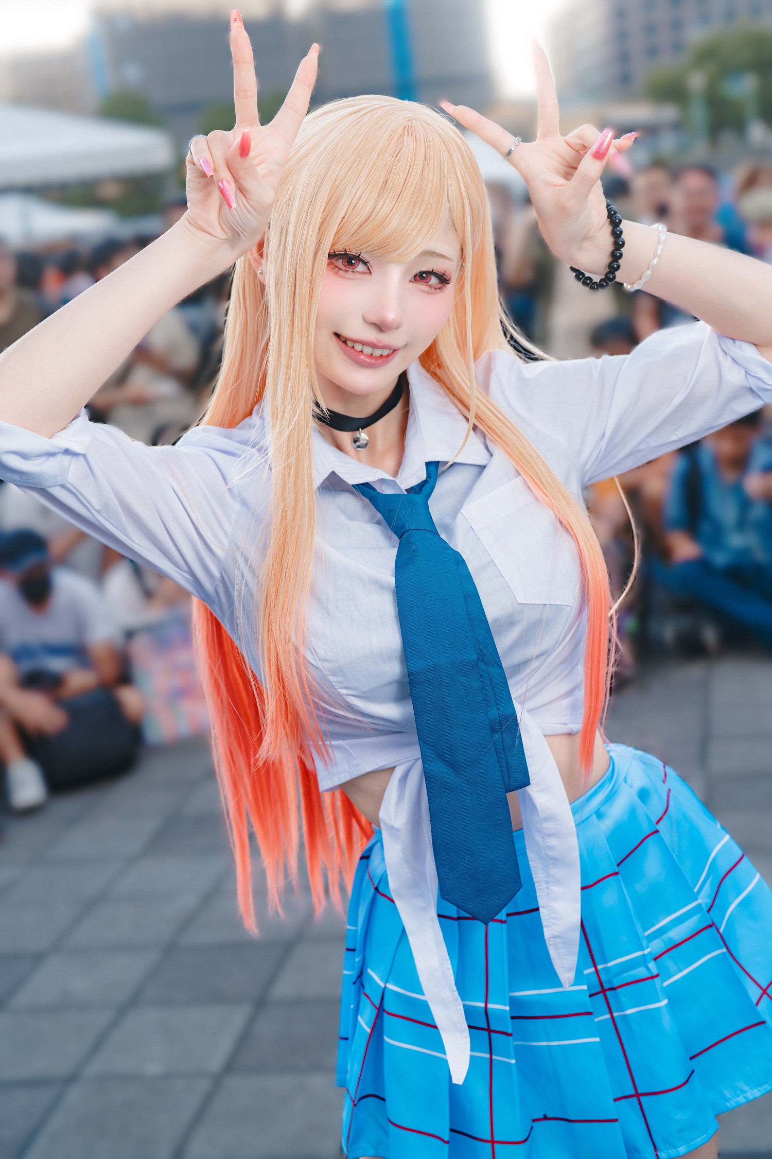 《沉默之丘f》女主超還原COS:JK女神化身水管戰神! 《沉默之丘f》女主超還原COS:JK女神化身水管戰神!