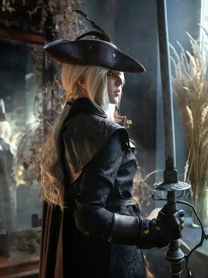 玩家直呼"從遊戲走出來"! 知名Coser神還原瑪利亞師姐 玩家直呼"從遊戲走出來"! 知名Coser神還原瑪利亞師姐