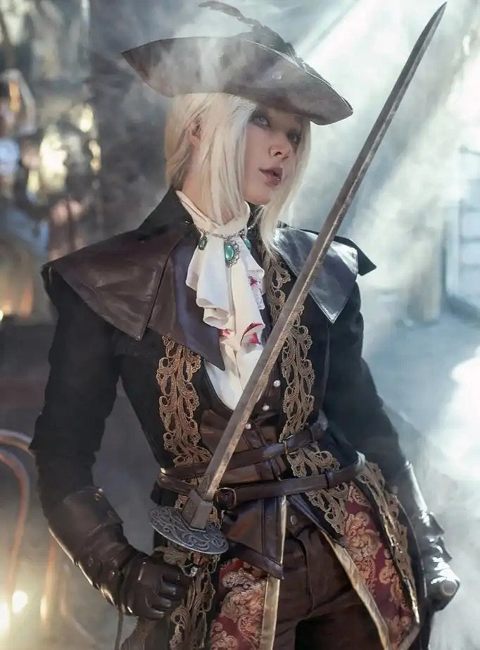 玩家直呼"從遊戲走出來"! 知名Coser神還原瑪利亞師姐 玩家直呼"從遊戲走出來"! 知名Coser神還原瑪利亞師姐