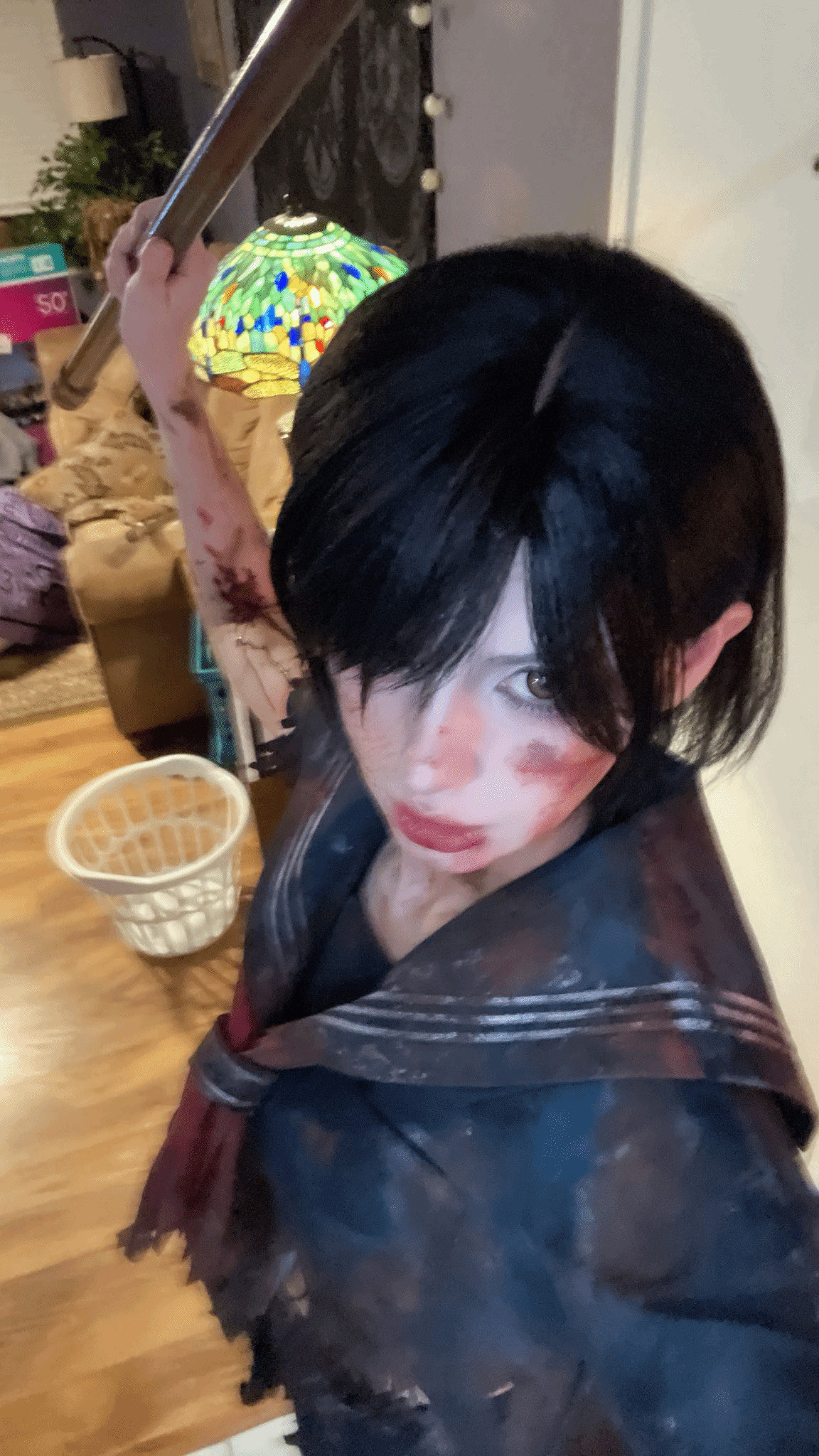 小姐姐曬出《沉默之丘f》超帥COS:戰損JK服手持鋼管! 小姐姐曬出《沉默之丘f》超帥COS:戰損JK服手持鋼管!