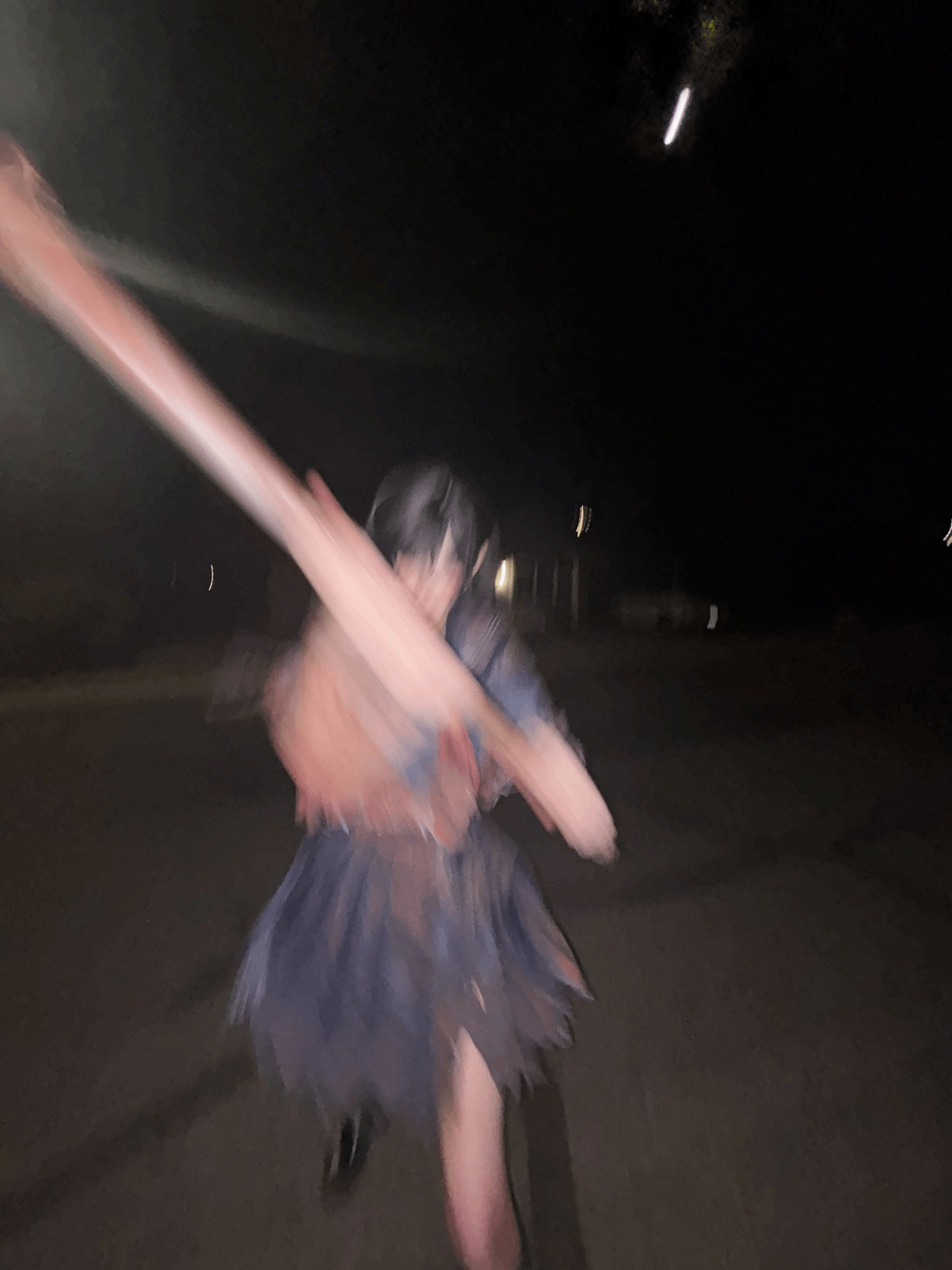 小姐姐曬出《沉默之丘f》超帥COS:戰損JK服手持鋼管! 小姐姐曬出《沉默之丘f》超帥COS:戰損JK服手持鋼管!