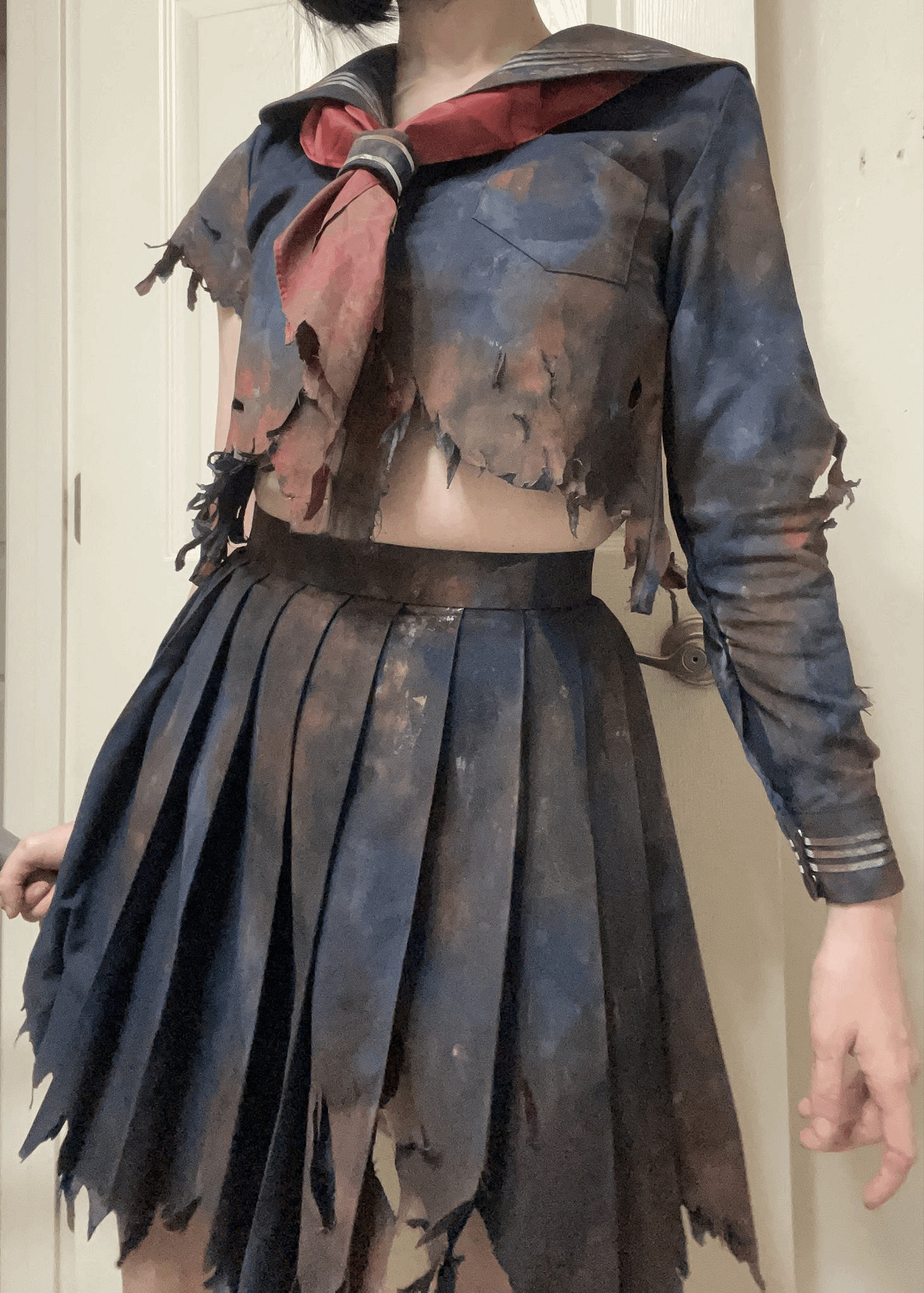 小姐姐曬出《沉默之丘f》超帥COS:戰損JK服手持鋼管! 小姐姐曬出《沉默之丘f》超帥COS:戰損JK服手持鋼管!