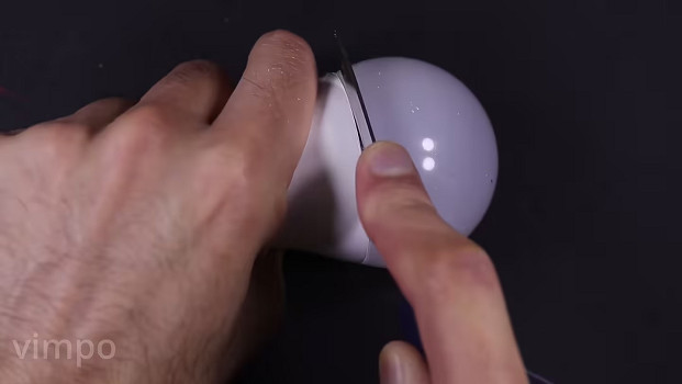 DIY大佬城會玩：竟用LED燈泡運行《當個創世神麥塊》伺服器