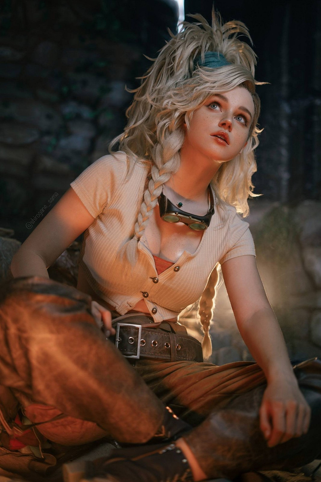 熱辣身材! 俄羅斯模特高還原度cos《怪獵荒野》傑瑪 熱辣身材! 俄羅斯模特高還原度cos《怪獵荒野》傑瑪