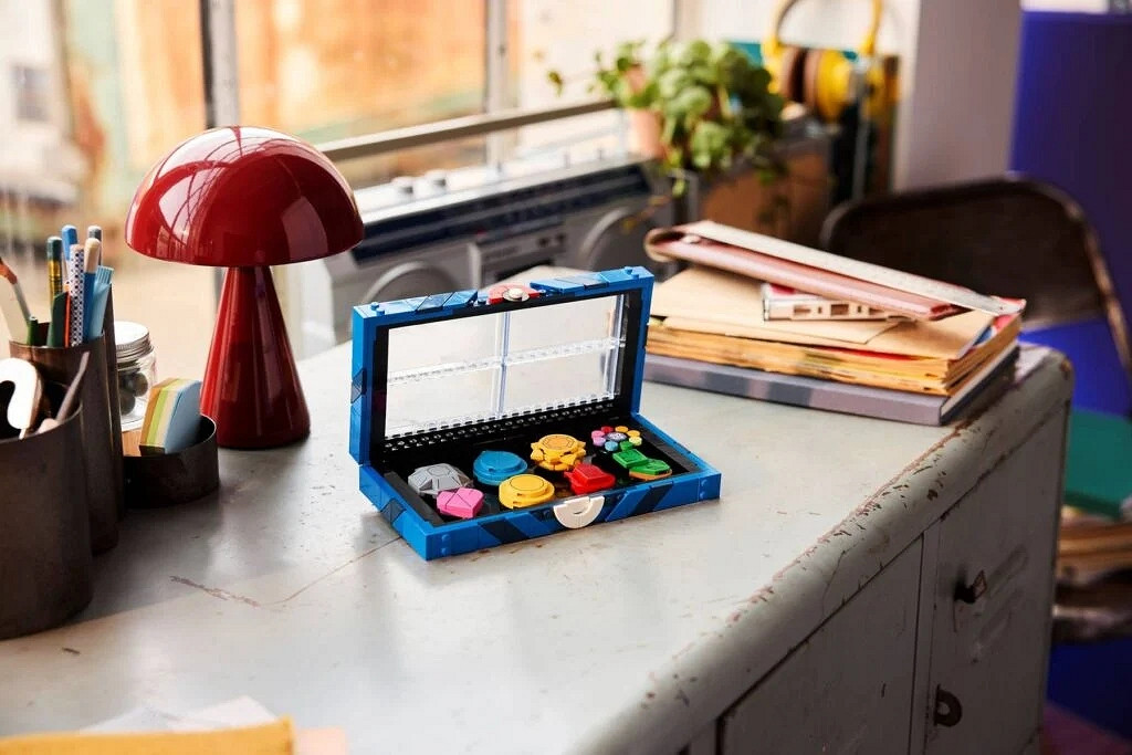 免費贈品賣300刀 樂高《寶可夢》徽章遭外國黃牛瘋炒 免費贈品賣300刀 樂高《寶可夢》徽章遭外國黃牛瘋炒