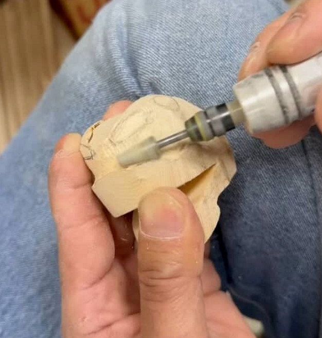 木工達人神還原！純手工木製“庫巴城堡”驚豔粉絲