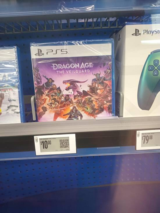 虎落平陽不如狗？《闇龍紀元4》實體盤跌至10美元！