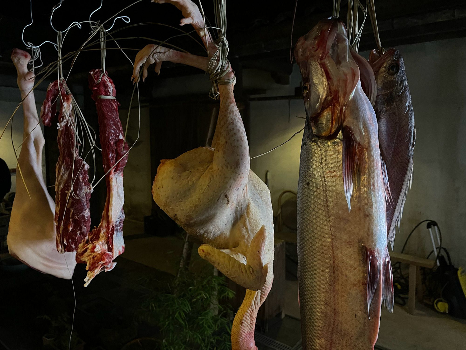 楊奇曬《黑神話鍾馗》幕後製圖：實地取景 影棚做菜