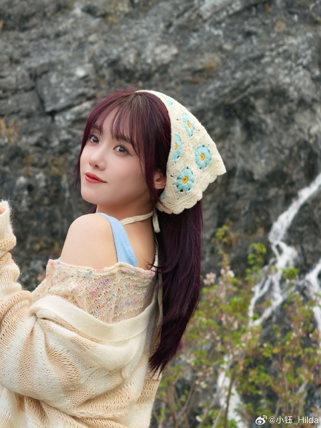 LPL女主持人小鈺曬春遊照:笑容甜美 已走出分手陰霾 LPL女主持人小鈺曬春遊照:笑容甜美 已走出分手陰霾