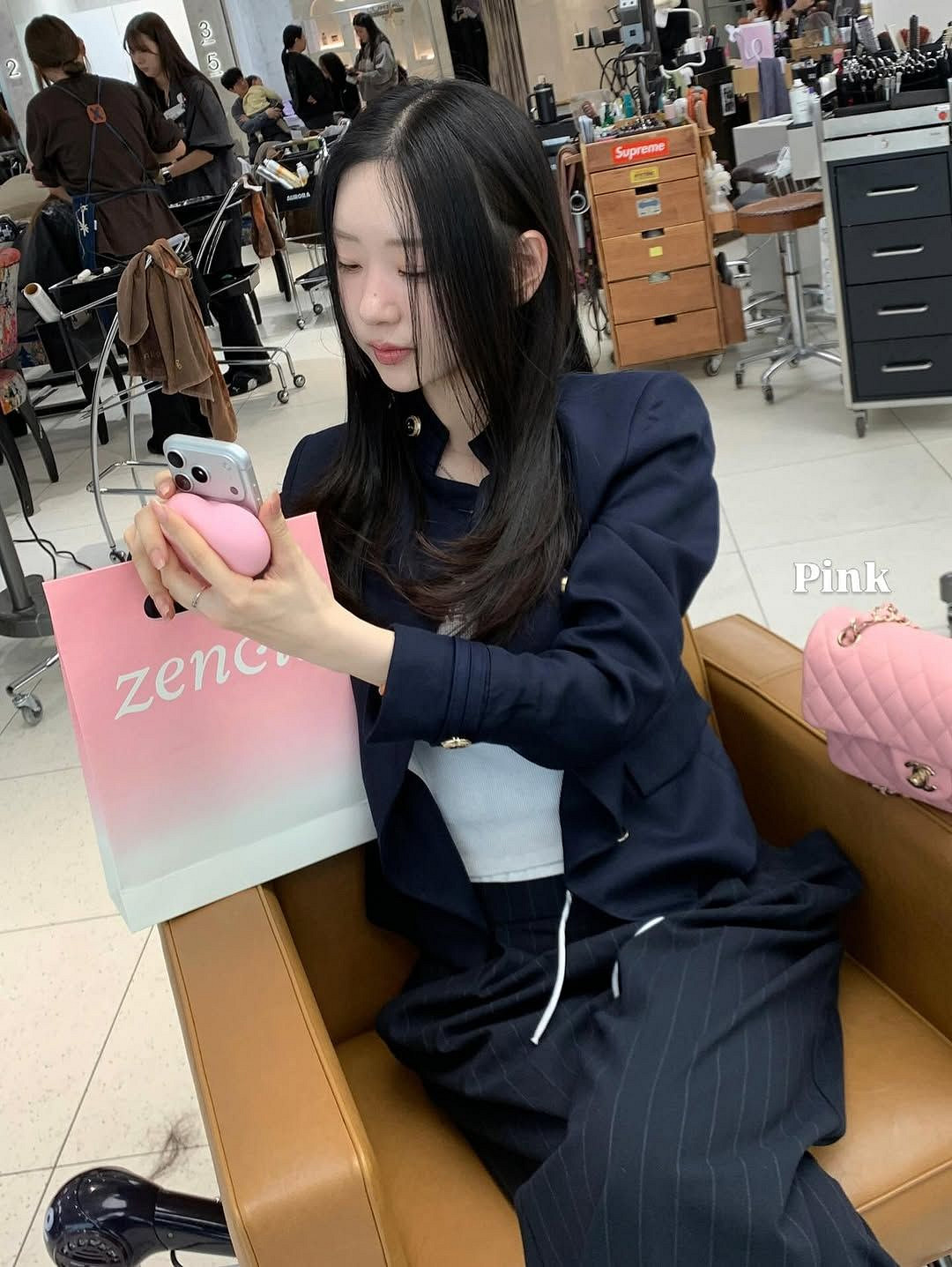 《劍星》體模申才恩新美圖：純欲風搭配大秀身材！