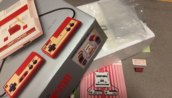 賣家可能虧大了！買紅白機空盒竟收到"超夢幻藏品"