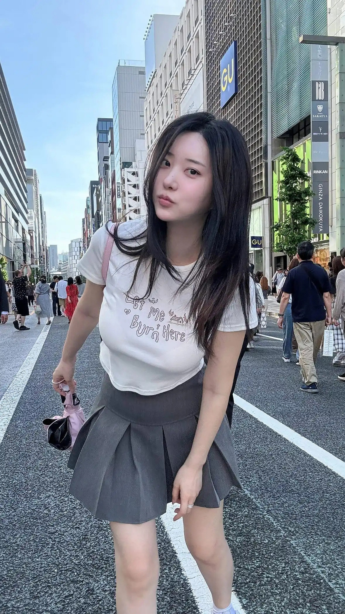 《劍星》女主伊芙體模再次穿上"經典戰袍":完美復刻! 《劍星》女主伊芙體模再次穿上"經典戰袍":完美復刻!