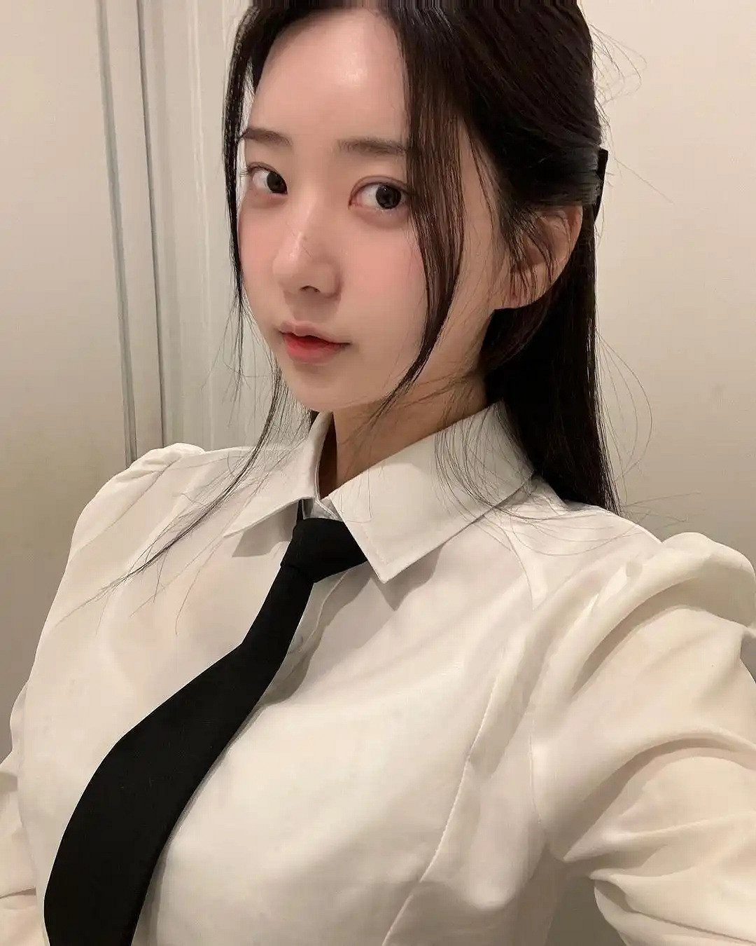 《劍星》女主伊芙體模再次穿上"經典戰袍":完美復刻! 《劍星》女主伊芙體模再次穿上"經典戰袍":完美復刻!